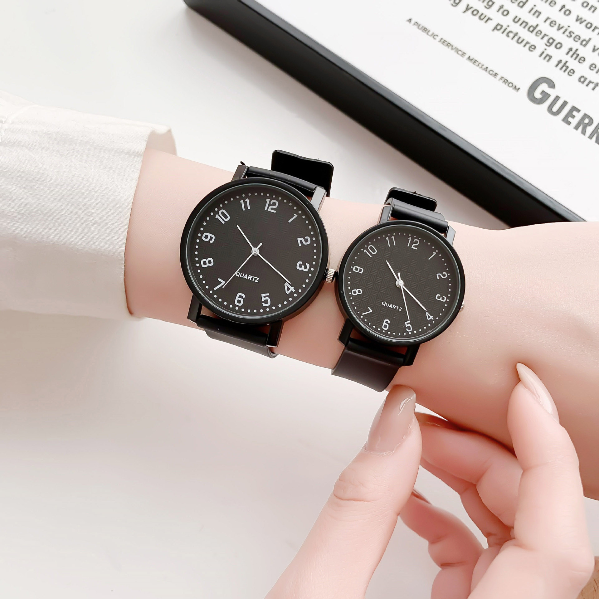 Simple Black Watch Quartz Watc - Ladies Luxury Watch recension och pris